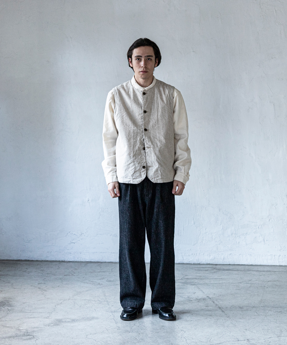 UpcycleLino 】 ポプリン クルーネックベスト｜nest Robe / CONFECT