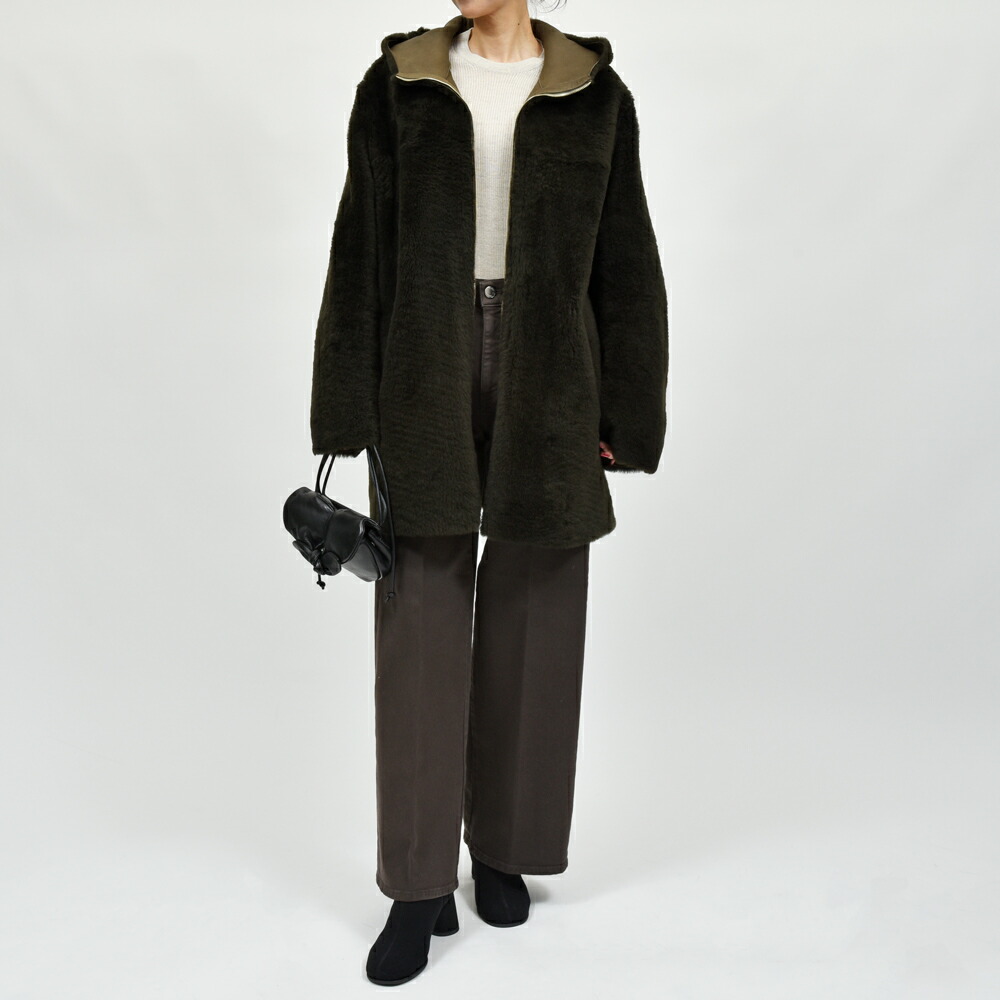 EMMETI（エンメティー）NORMA ムートンフーデッドコート 24252000085