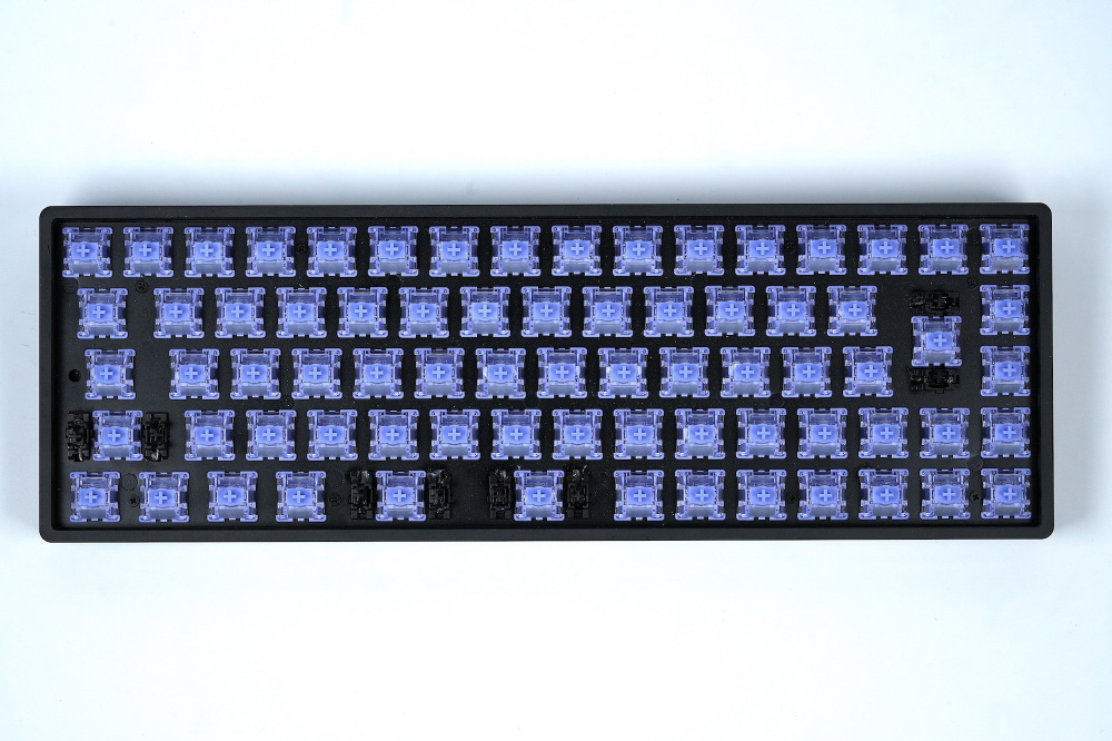 ゲーミングキーボード(ラピッドトリガー対応) VARO VM65 HE S VERY