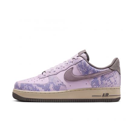 国内1月1日発売予定】ナイキ エアフォース 1 '07 LV8 