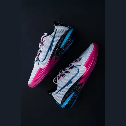 非売品】 AJ・ディバンツァ × ナイキ GT カット 1 PE 