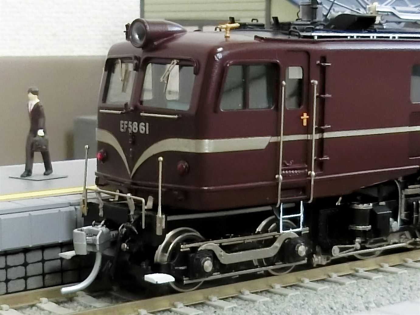 天賞堂の真鍮製EF58-61号機単機入線 | HOゲージの世界へようこそ
