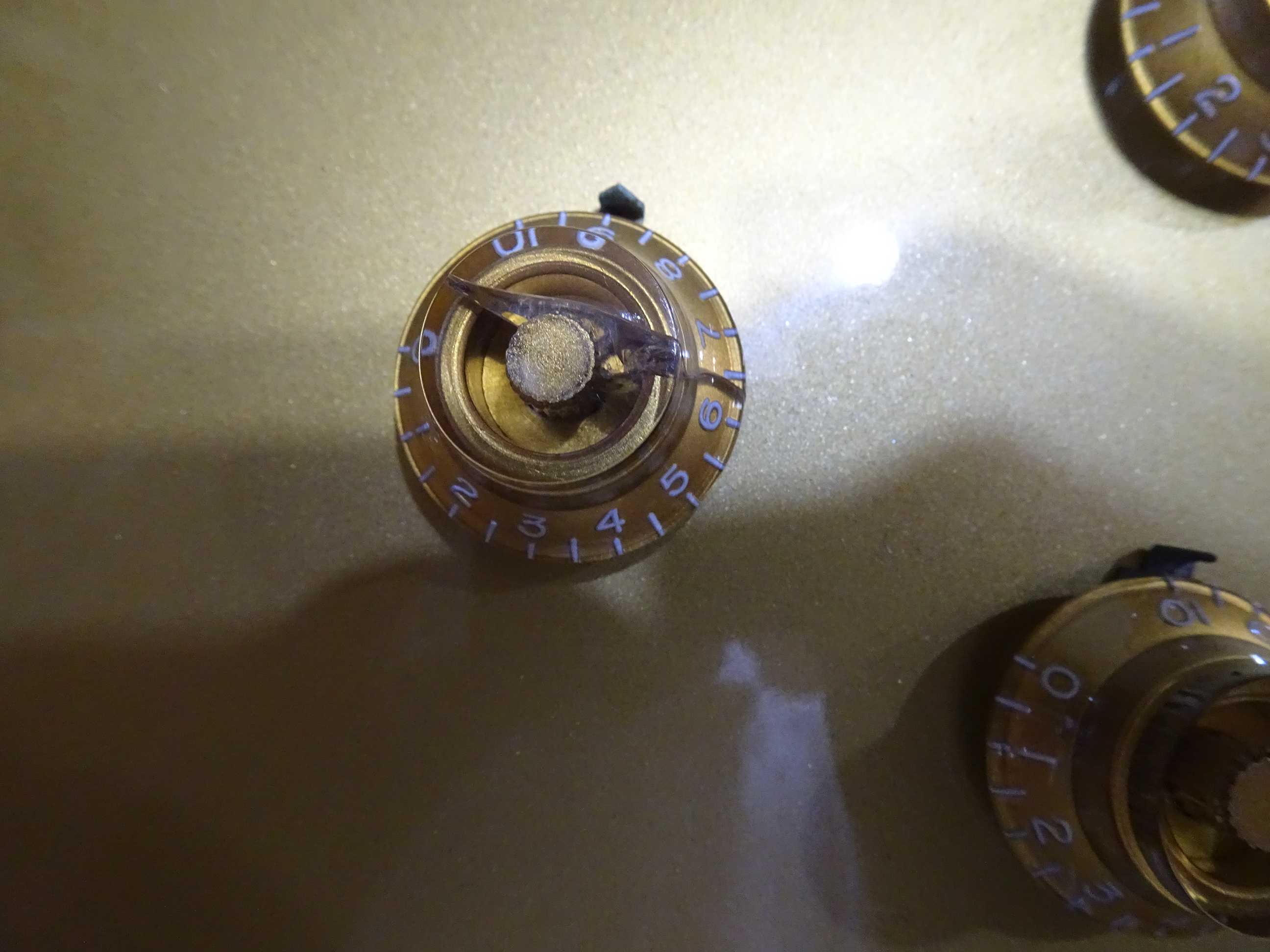 🌸Tokai LS-500 ピックアップ交換 | 青春のギターリペア K2ギター