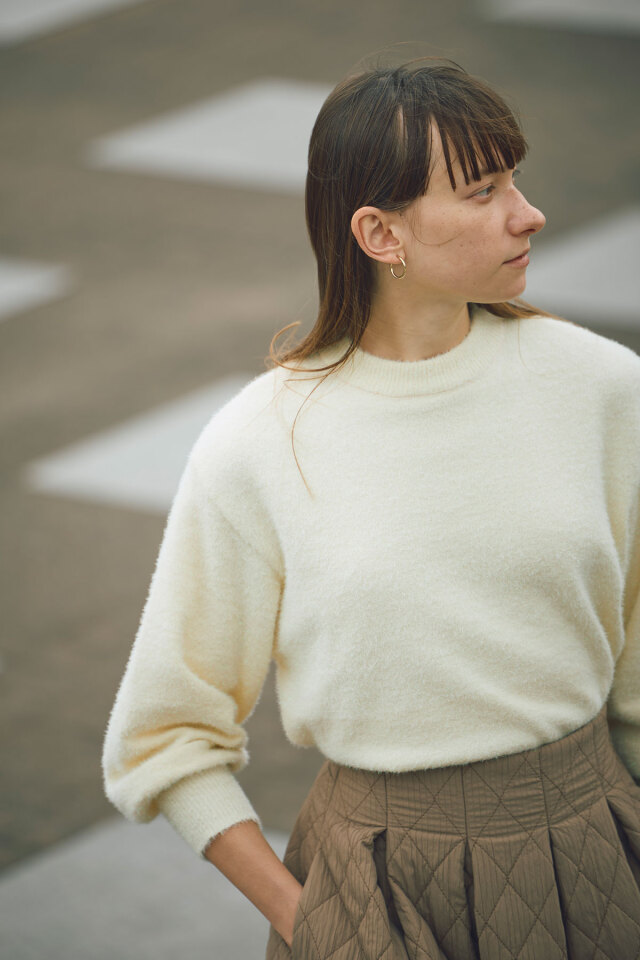 ラメシャギーニットプルオーバー