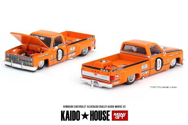 MINI GT 1/64 シボレー シルバラード デューリー Kaido Works V2(左