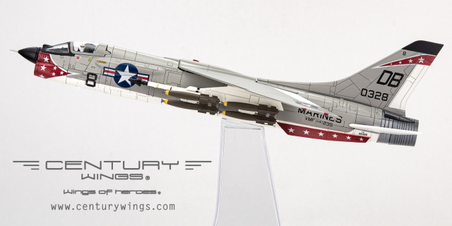 CenturyWings 1/72 (ダイキャスト製) クルーセイダー アメリカ海兵隊