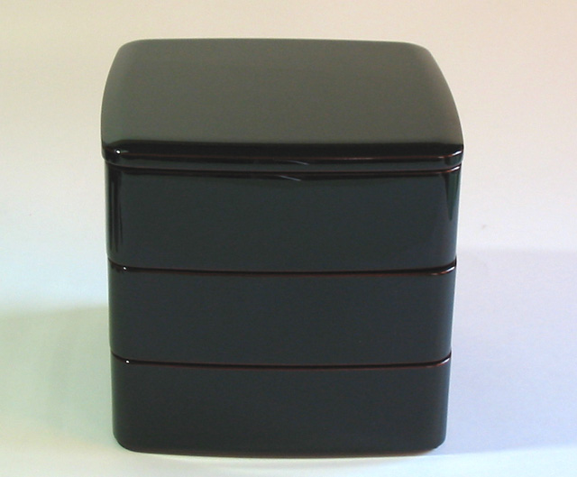 胴張三段重箱 隅丸 溜内朱 6.5寸 木製 漆塗りお重箱（製造中止） 漆器