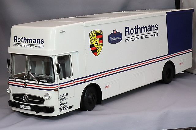 スパーク 1/43 メルセデスベンツ トラック 2023 メルセデス F1チーム