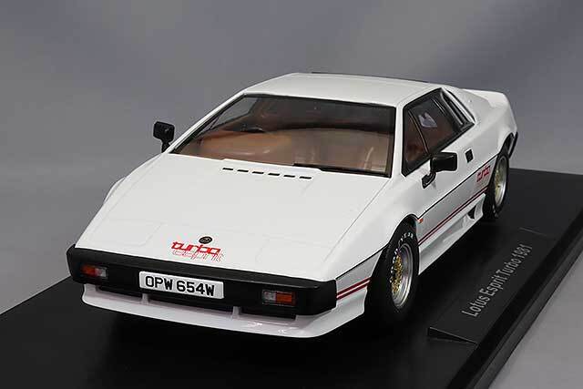 KKスケール 1/18 ロータス エスプリ ターボ 1981 ホワイト/レッド