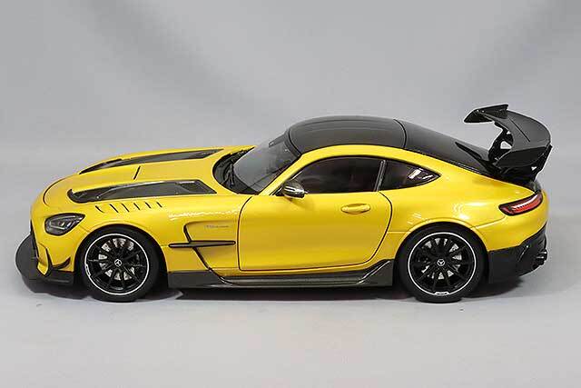 ミニチャンプス 1/18 メルセデス-AMG GT ブラックシリーズ 2021