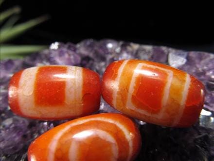 ◇限定入荷！紅天珠◇チベット発祥の厄除け・開運お守り◇ころんと