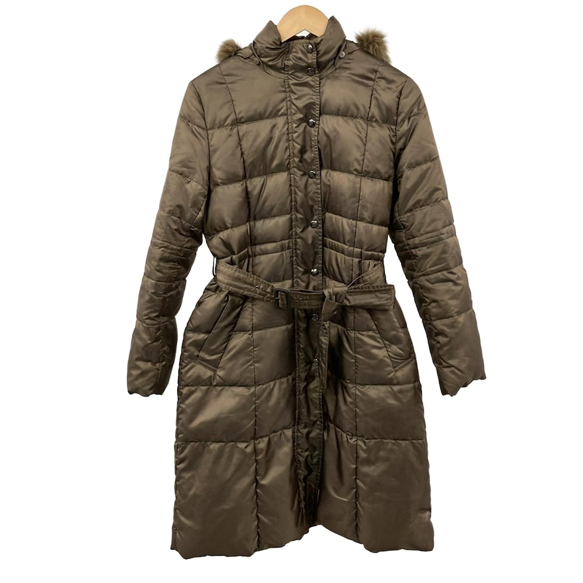 アクアスキュータム/ダウンコート/ダークブラウン/サイズ：9Fの買取