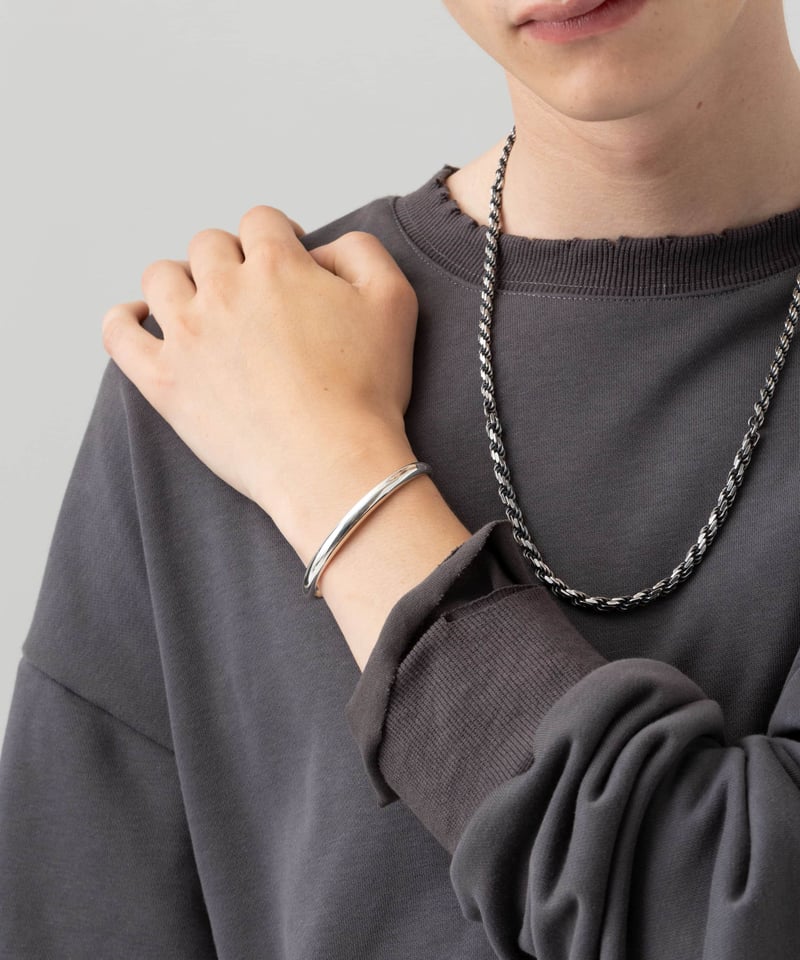 OX JEWELRy Silver Curve Bangle | MB -there is a