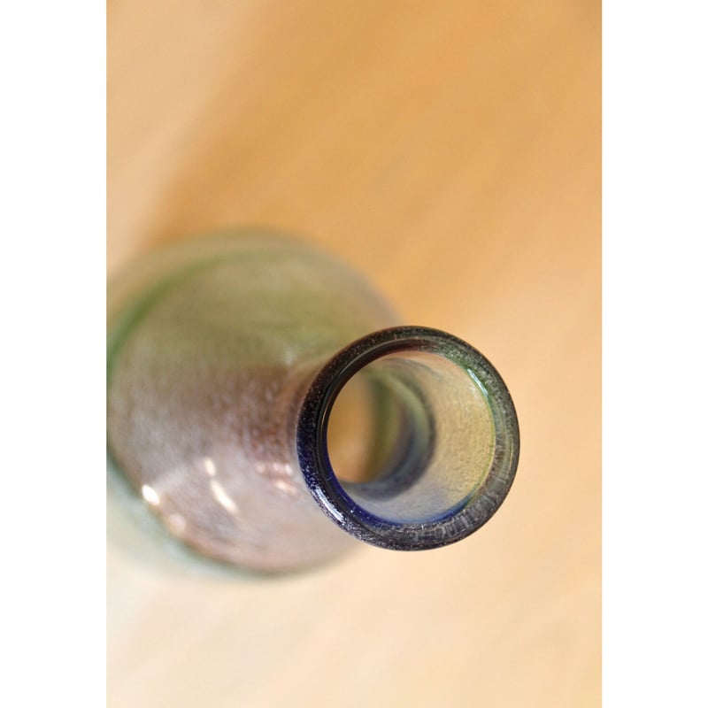 ≪送料無料≫オリジナル 沖縄 琉球ガラス 稲嶺盛吉氏 土紋ワイン