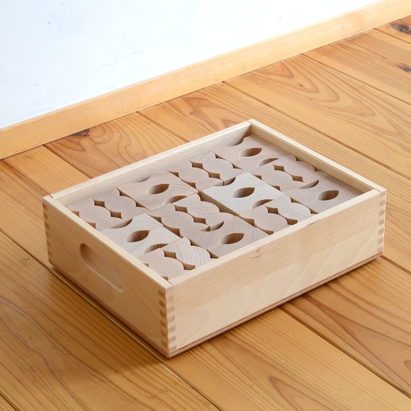 在庫1個有※〈4才-〉【追加の積木】カーブ積木 (96ピース) | TOYS&GIFT MOMO