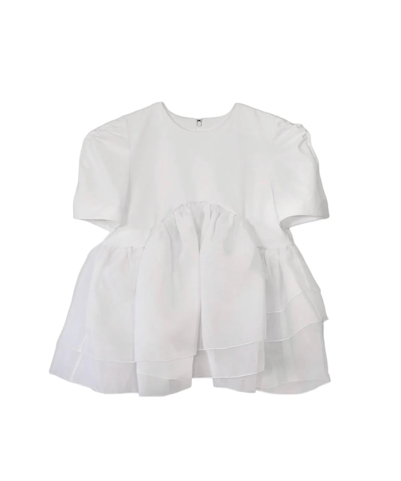 Acka. tulle shirring blouse
