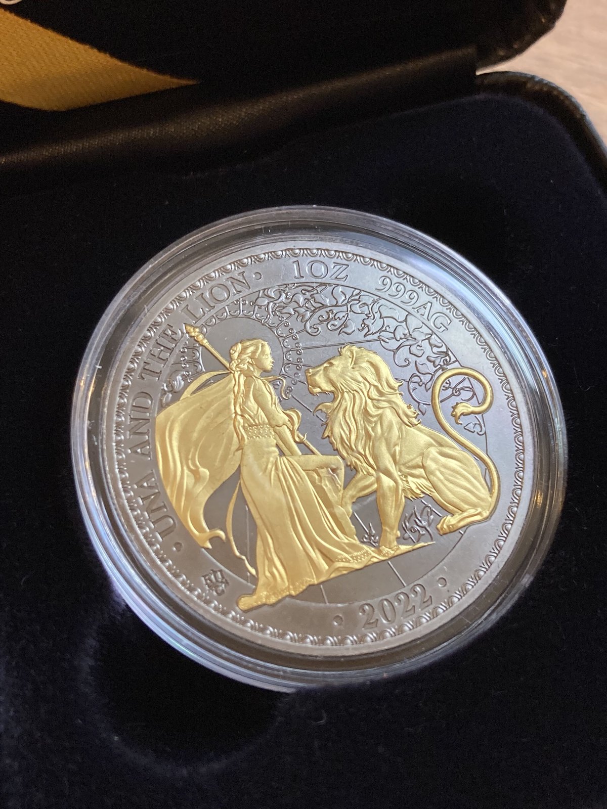 ウナとライオン 2022年 イギリス領セントヘレナ造幣局 ゴールド