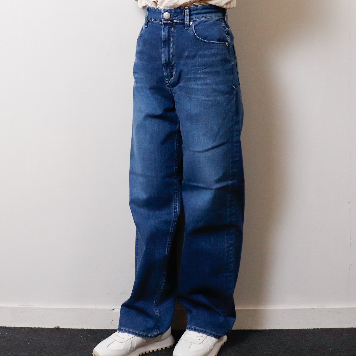 WOMEN'S】YANUK[ヤヌーク] Really Light ワイドストレート