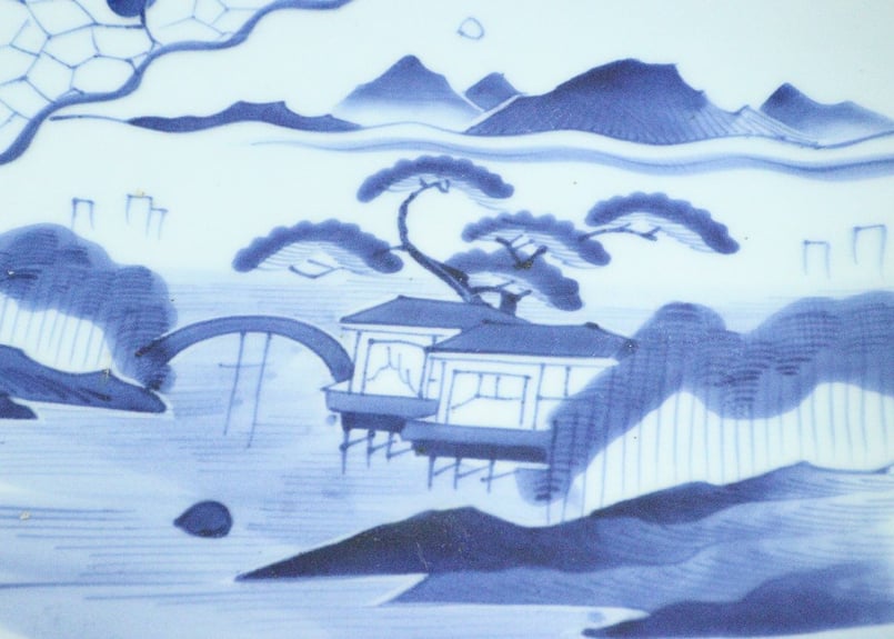 江戸幕末染付梅花氷裂に山水図尺1寸皿 | 吉祥寺PukuPuku