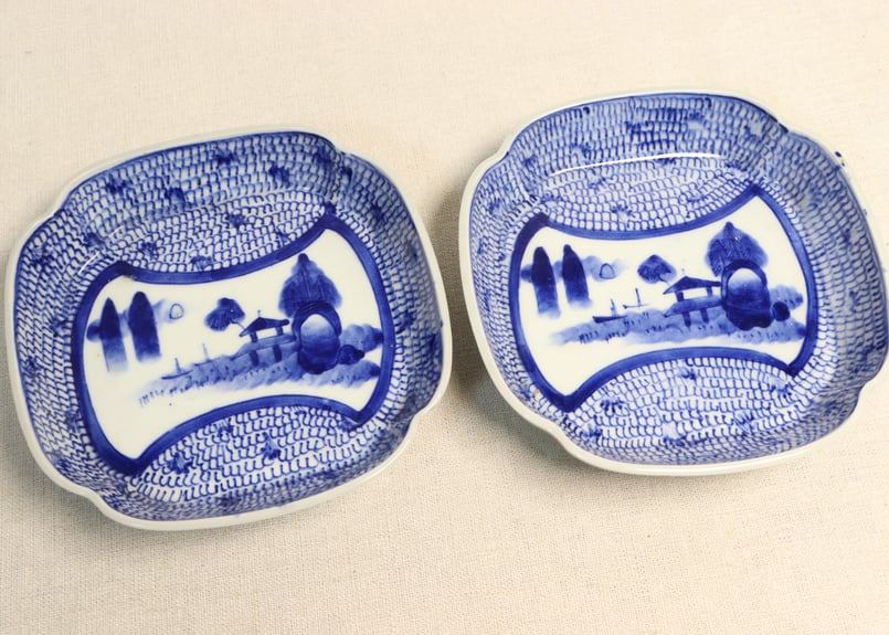 江戸幕末染付山水と微塵唐草図入隅角なます皿①少フリモノ | 吉祥寺