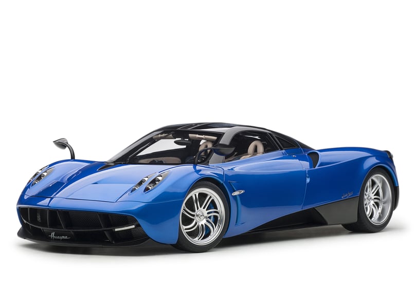 AUTOart 1/12 パガーニ ウアイラ (メタリック・ブルー) 12232 | AUTO