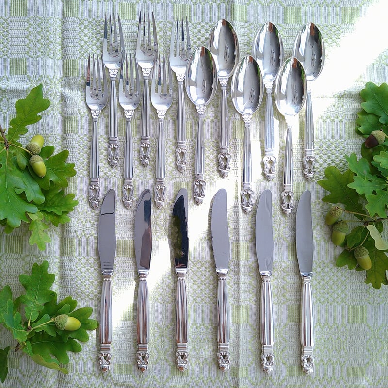 GeorgJensenエコーンのディナー用のフォークとナイフとスプーンの6人用