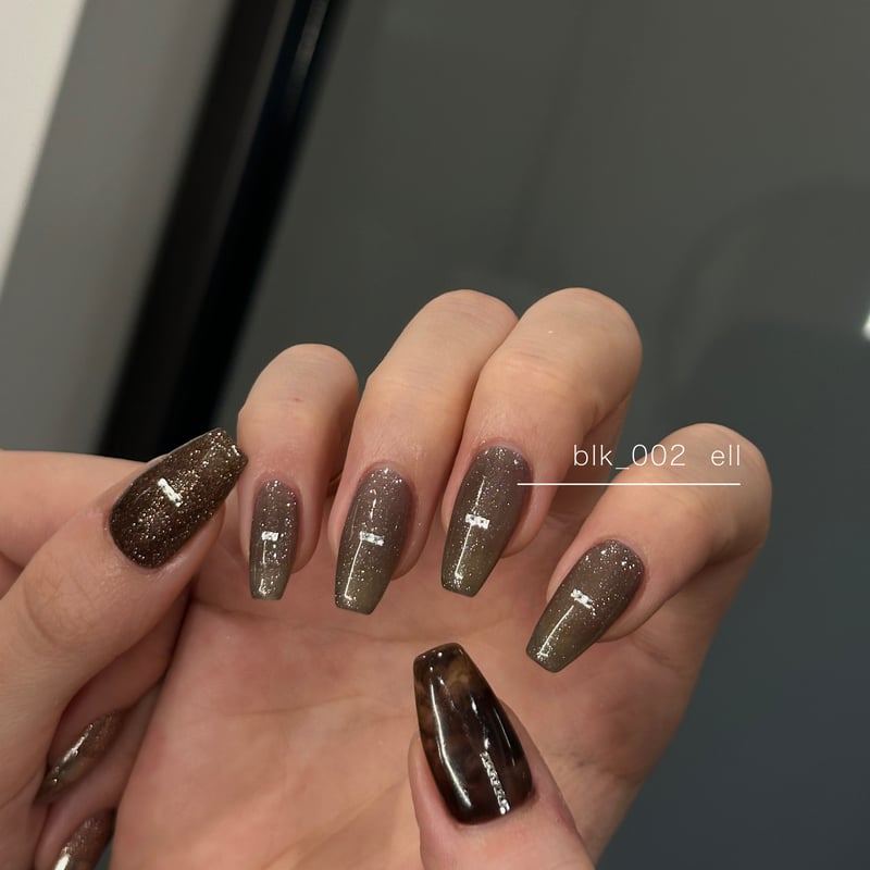 blk_002 -nuage- | laau nail store