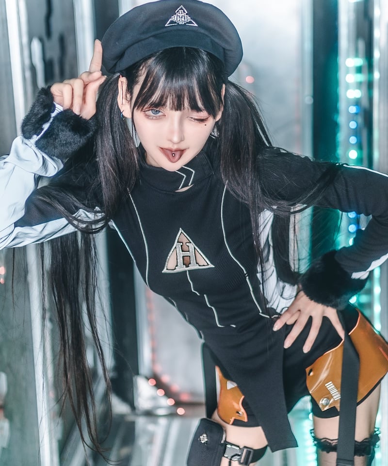 胸開きサイバーニット》BLACK | HIDOLATRAL THEODOL
