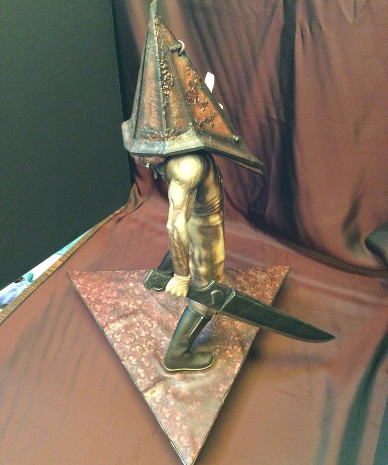 サイレントヒル2/レッドピラミッドシング・1/6スタチュー