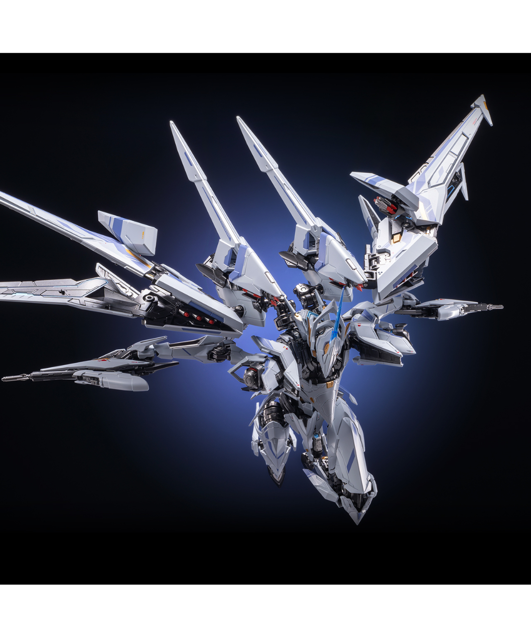 Mecha Break 卓越級・解限機・矛隼 標準型 可動フィギュア