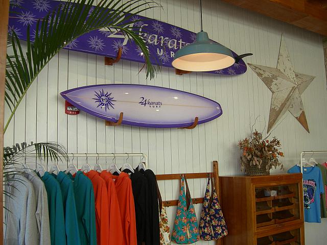 24カラッツ・サーフ | ハワイナビ