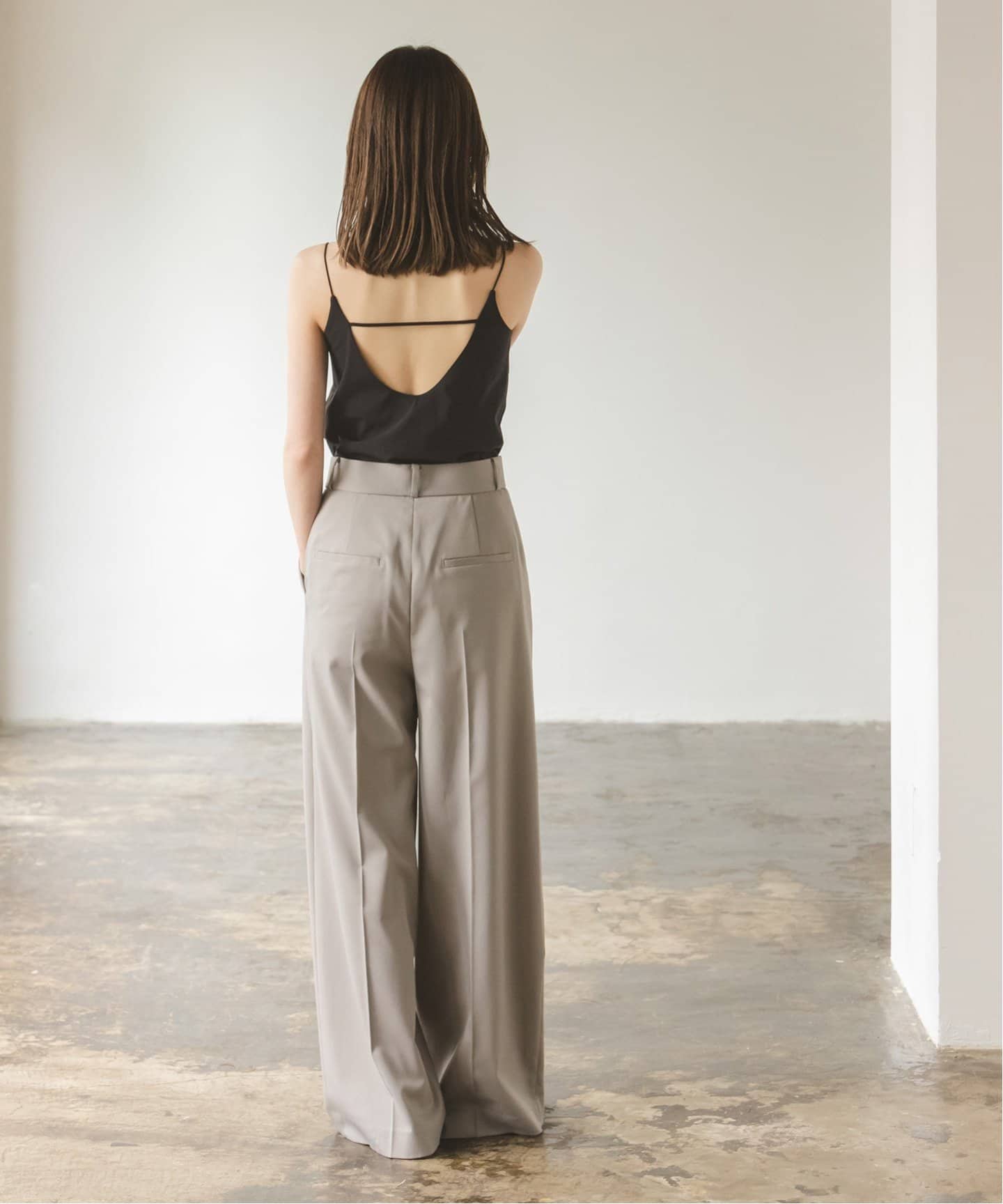 バックラインスイマーキャミ（カップ付きインナー）｜NOBLE（ノーブル