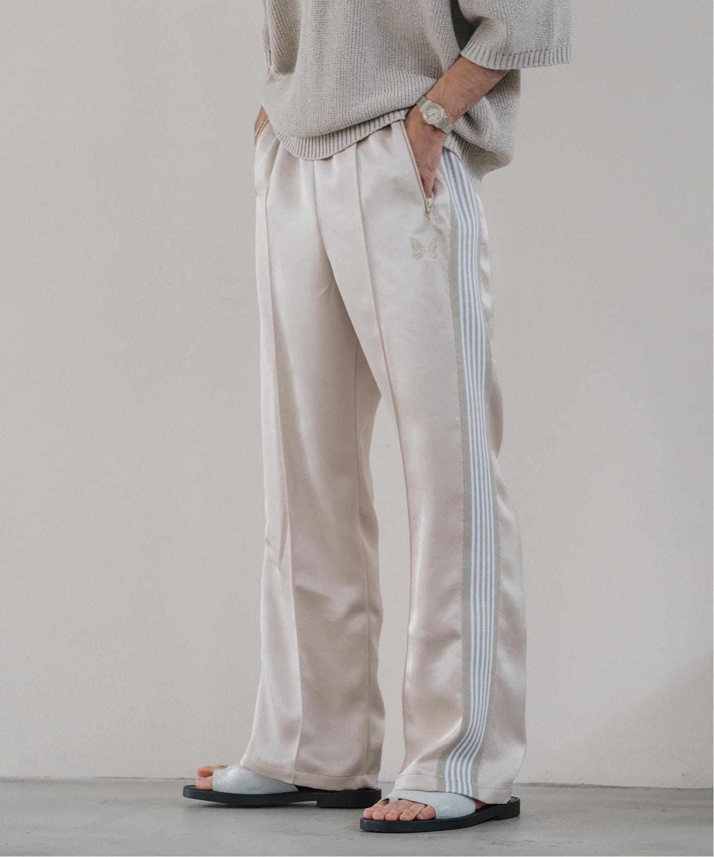 NEW ARRIVAL】Needles別注 サテントラックパンツ好評発売中！｜EDIFICE