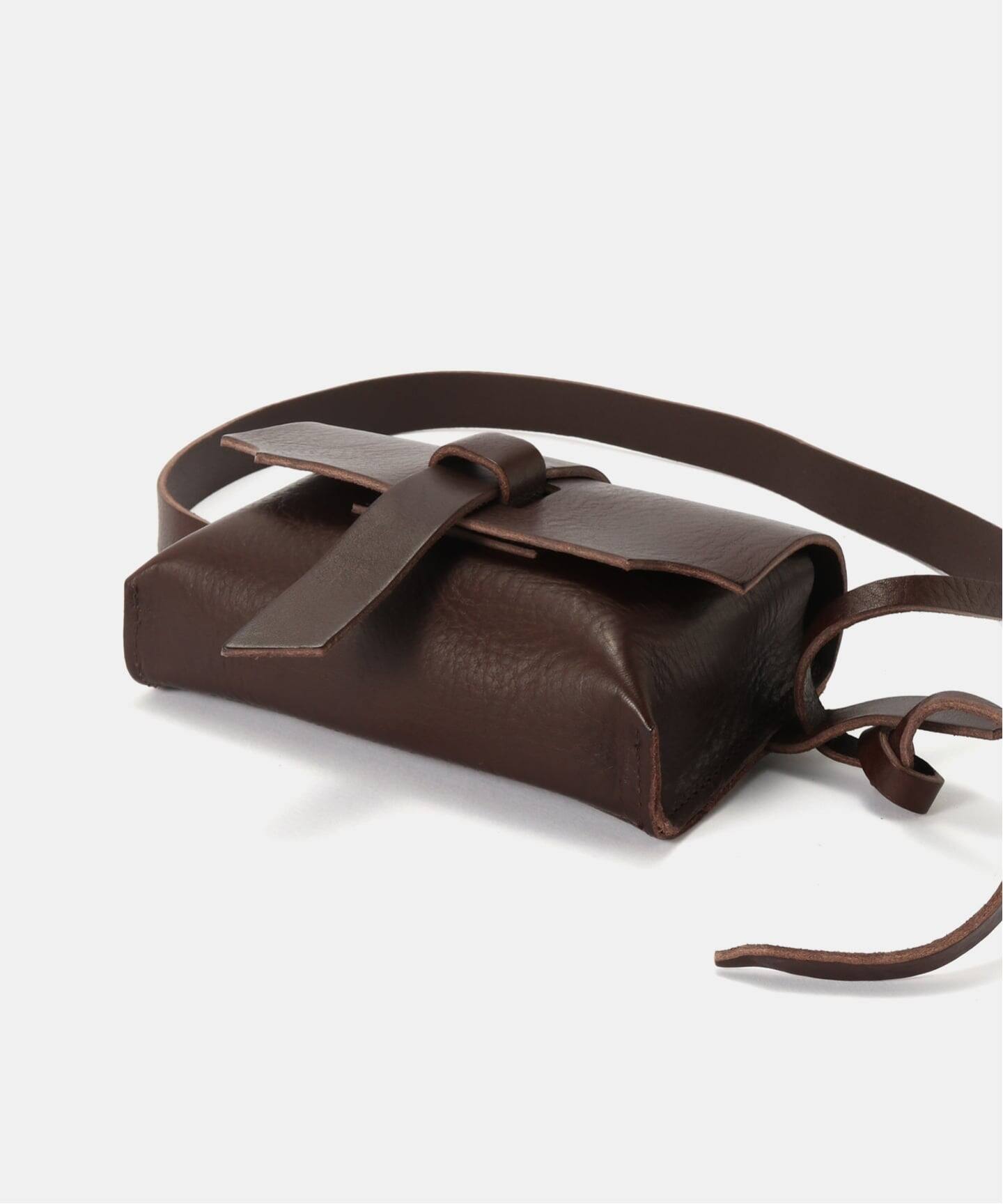 ARCHI LEATHER BODYバッグ（その他バッグ）｜FRAMeWORK（フレーム