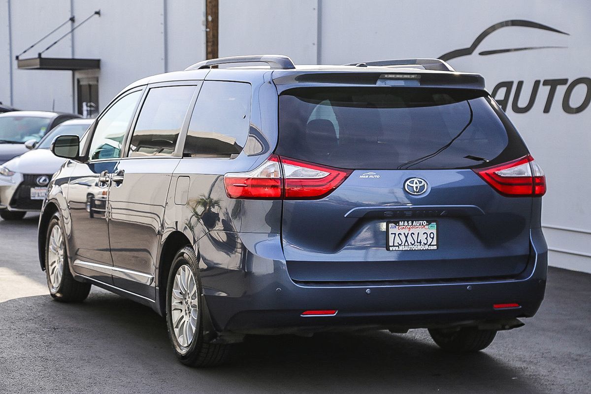 Sold 2016 Toyota Sienna XLE Premium With Navigation And Rear Seat