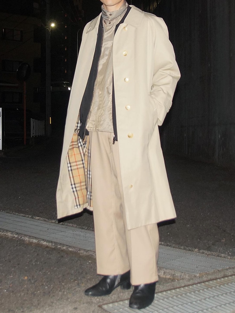 UNITED TOKYO（ユナイテッドトウキョウ）の「エンブロイダリー