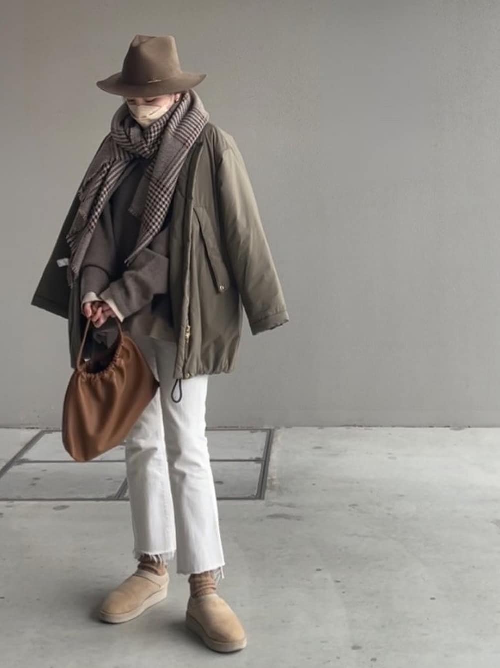 Deuxieme Classe（ドゥーズィエムクラス）の「Lining フードコート