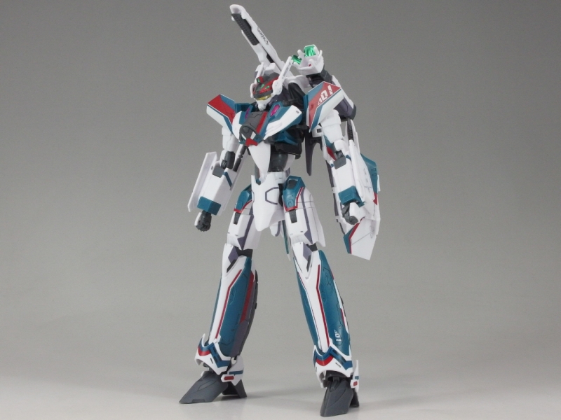 HG 1/100 VF-31S ジークフリード (アラド・メルダース機) レビュー