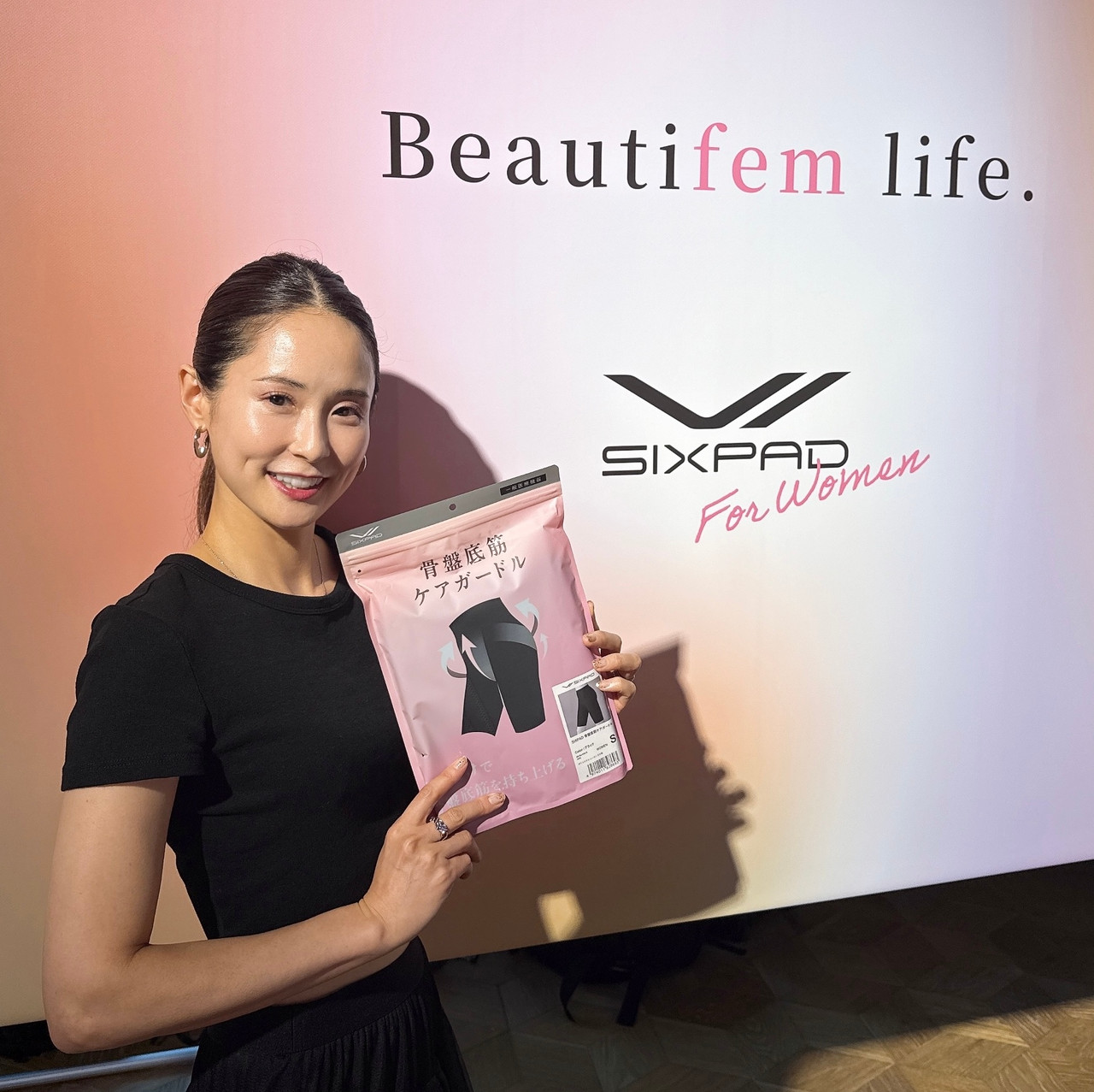 SIXPAD】はくだけで支える！骨盤底筋ケアガードルで、女性としての魅力