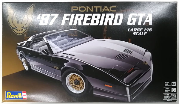 1/16 87 ポンティアック ファイヤーバード GTA プラモデル[アメリカ
