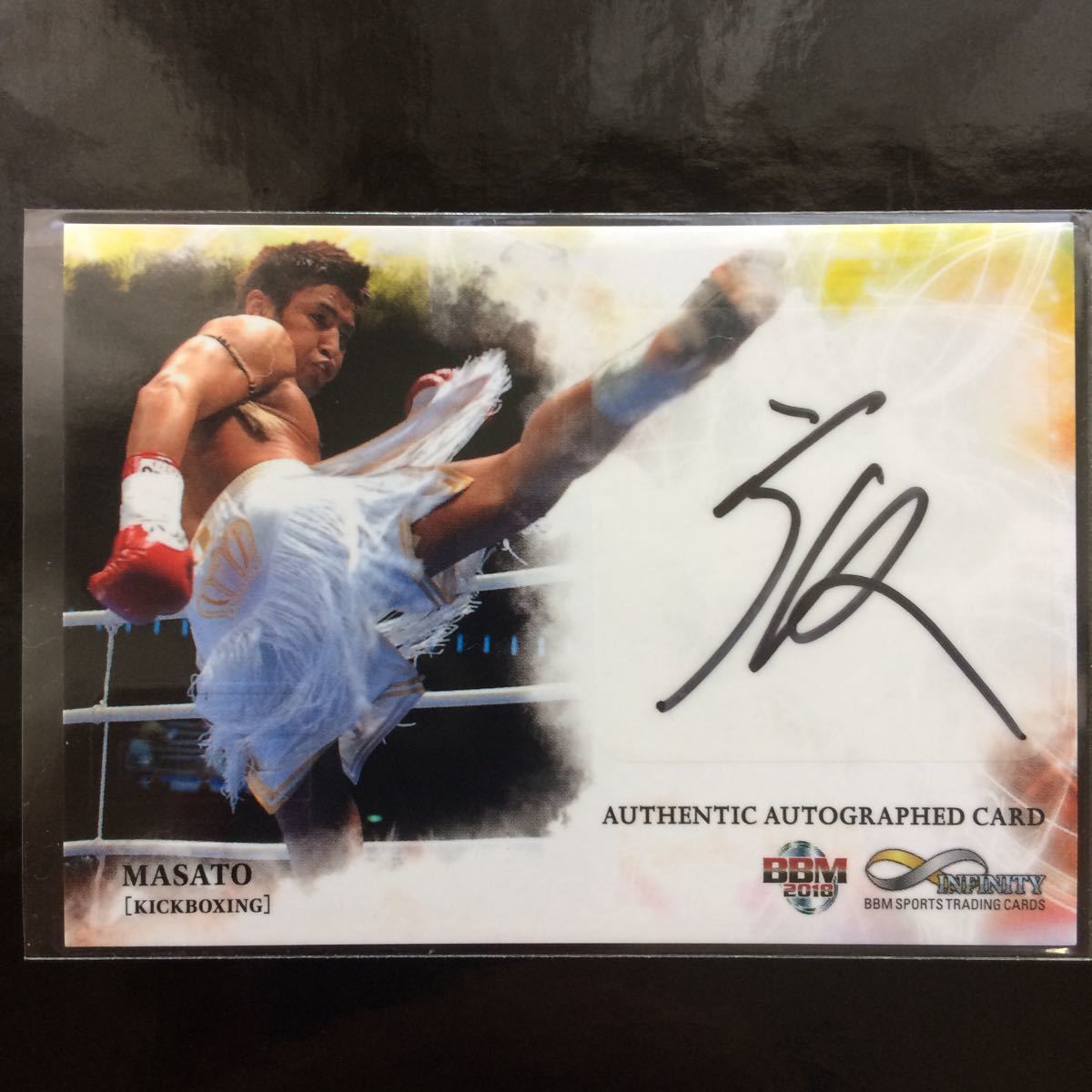 新品】BBM2018 INFINITY☆魔裟斗☆「直筆サインカード30/96」+「青箔