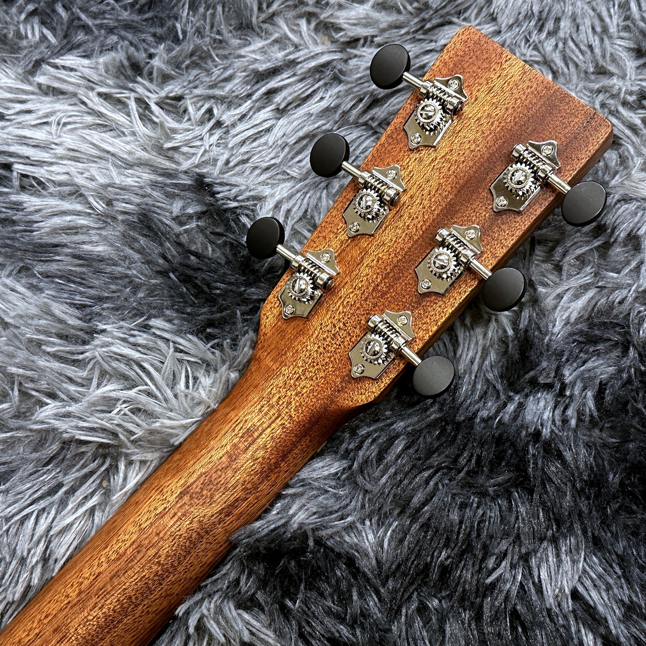 Martin 000 Jr E Sapele 【2025年NEWモデル】【エレアコ】（新品/送料