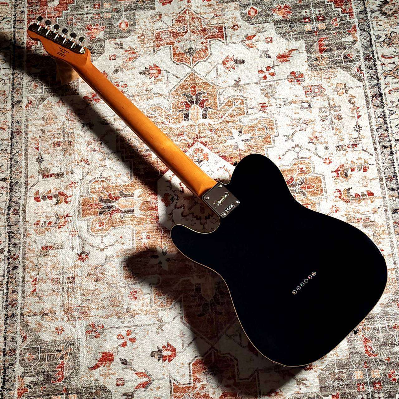 Squier by Fender Classic Vibe Baritone Custom Telecaster Black