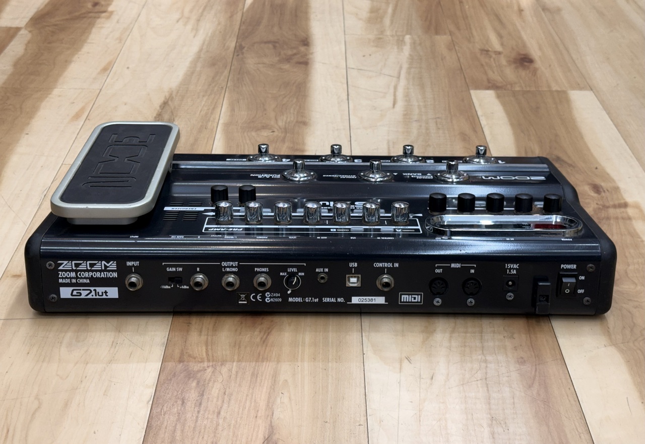 ZOOM G7.1ut（中古）【楽器検索デジマート】