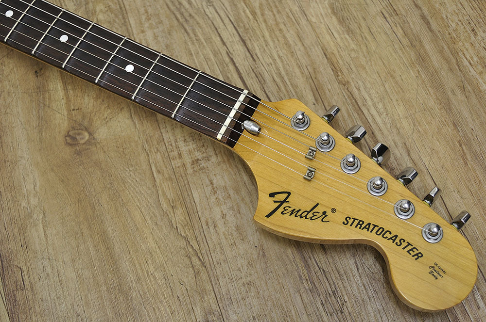 Fender Japan ST72-85SC（中古）【楽器検索デジマート】