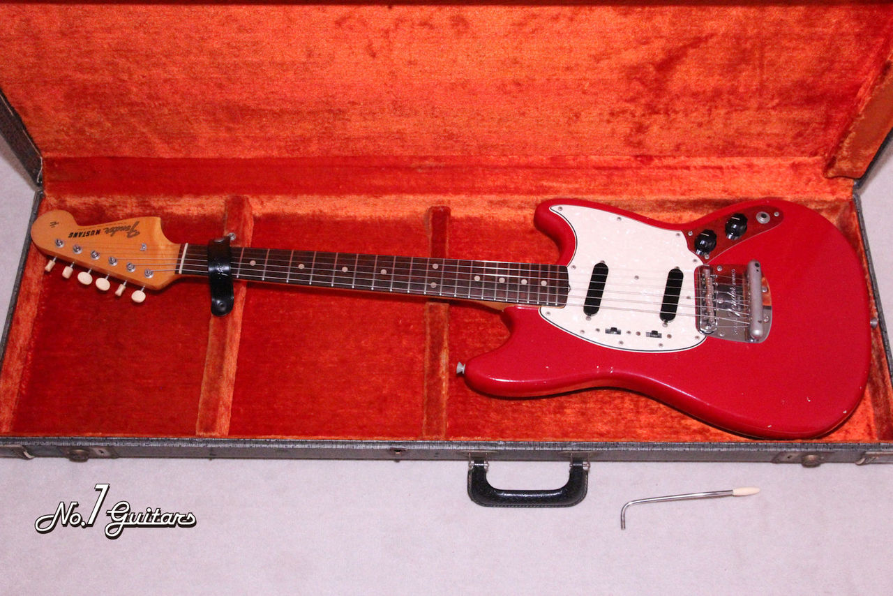 Fender Mustang / 1965（ビンテージ）【楽器検索デジマート】