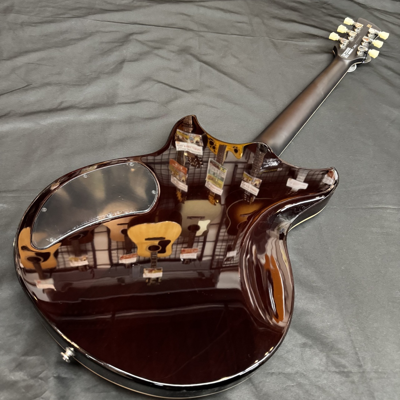 YAMAHA RSS02T VW Revstar Standard (ヤマハ エレキギター)（新品