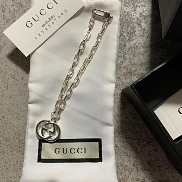 ✳【新品同様】✳ GUCCI ロゴブレスレット ✳ 星野源プロフ推奨様専用