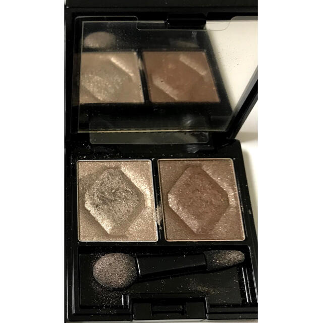 ESPRIQUE - エスプリーク アイシャドウ2色ケース付セットの通販 by