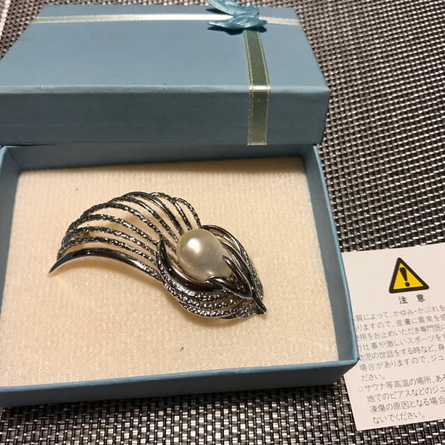 南洋真珠11m mブローチ/バロックの通販 by のんのん's shop｜ラクマ